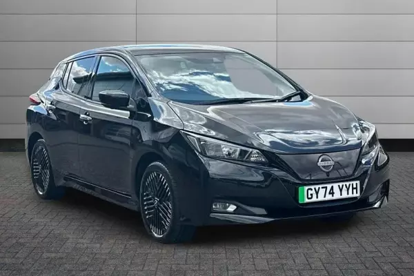 Nissan Leaf 39kWh N-Connecta Auto 5dr