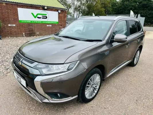 Mitsubishi Outlander 2.4h TwinMotor 13.8kWh Juro CVT 4WD Euro 6 (s/s) 5dr