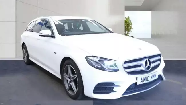 Mercedes-Benz E Class 2.0 E300de 13.5kWh AMG Line (Premium) G-Tronic+ Euro 6 (s/s) 5dr