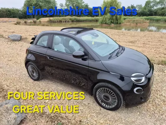 Fiat 500e C 42kWh Icon Auto 2dr