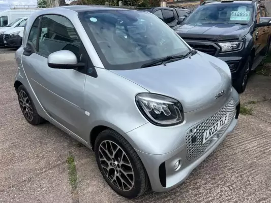 Smart fortwo 17.6kWh Exclusive Auto 2dr (22kW Charger)