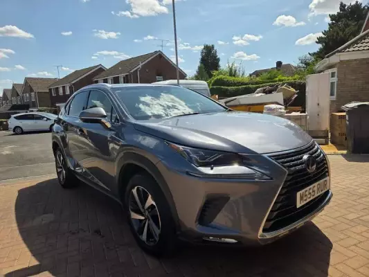 Lexus NX 2.5 300h Premier E-CVT 4WD Euro 6 (s/s) 5dr
