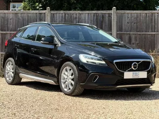 Volvo V40 Cross Country 1.5 T3 GPF Auto Euro 6 (s/s) 5dr