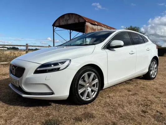Volvo V40 1.5 T3 Inscription Auto Euro 6 (s/s) 5dr