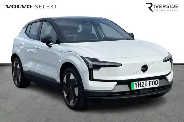 Volvo EX30 P5 Long Range 69kWh Plus Auto 5dr