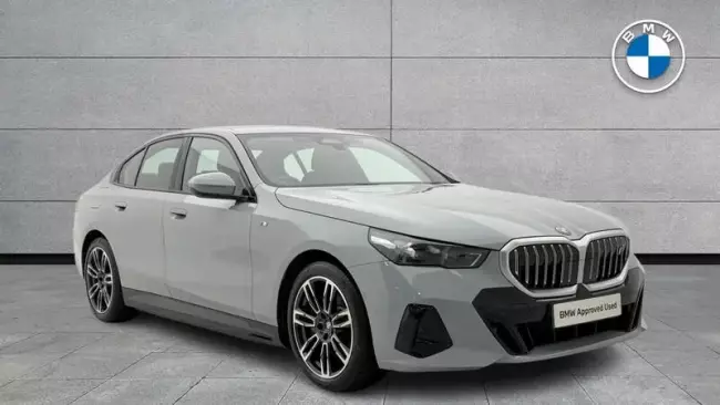 BMW i5 40 83.9kWh M Sport Auto eDrive 4dr (11kW Charger)