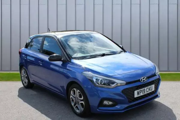 Hyundai i20 1.2 Play Euro 6 (s/s) 5dr