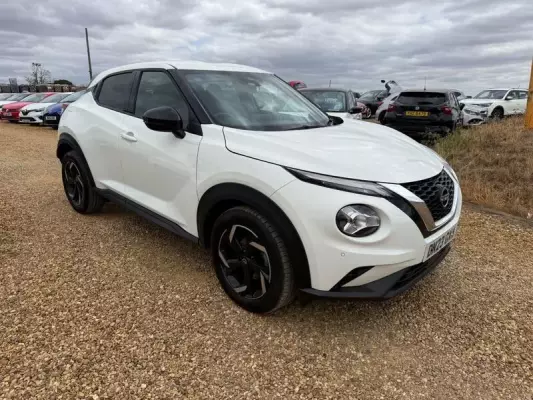 Nissan Juke 1.0 DIG-T N-Connecta Euro 6 (s/s) 5dr