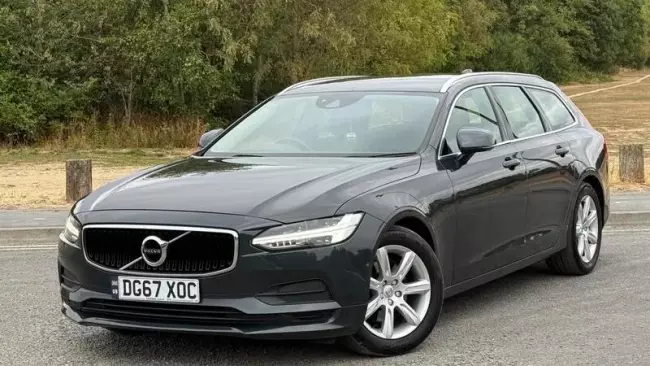 Volvo V90 2.0 D4 Momentum Auto Euro 6 (s/s) 5dr