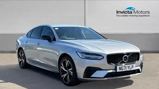 Volvo S90 2.0h T8 Recharge 11.6kWh R-Design Auto AWD Euro 6 (s/s) 4dr