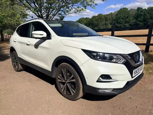 Nissan Qashqai 1.5 dCi N-Connecta Euro 6 (s/s) 5dr
