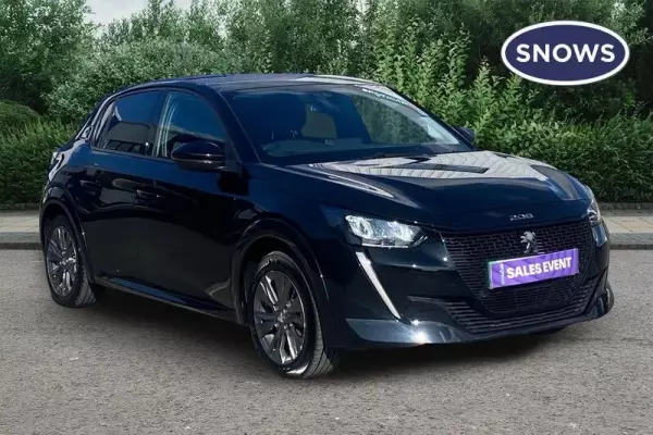 Peugeot E-208 50kWh Allure Premium Auto 5dr (11kW Charger)