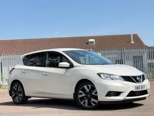 Nissan Pulsar 1.2 DIG-T Tekna Euro 6 (s/s) 5dr