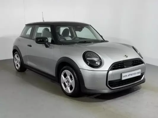 MINI Cooper 1.5C Classic Steptronic Euro 6 (s/s) 3dr