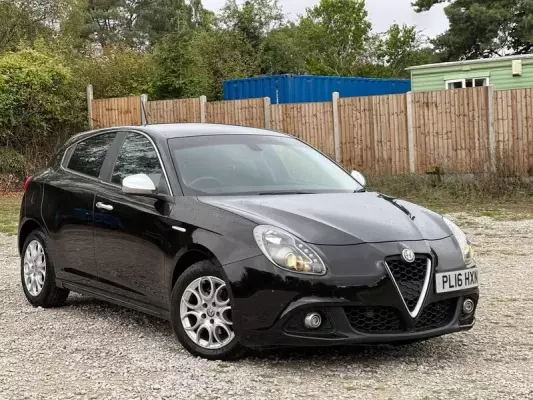 Alfa Romeo Giulietta 1.6 JTDM-2 Tecnica TCT Euro 6 (s/s) 5dr