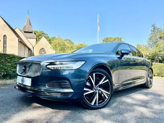Volvo S90 2.0h T8 Recharge 18.8kWh Plus Bright Auto AWD Euro 6 (s/s) 4dr