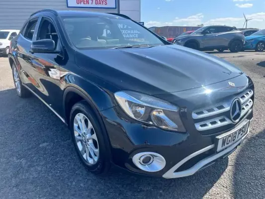 Mercedes-Benz GLA 1.6 GLA200 SE (Executive) 7G-DCT Euro 6 (s/s) 5dr
