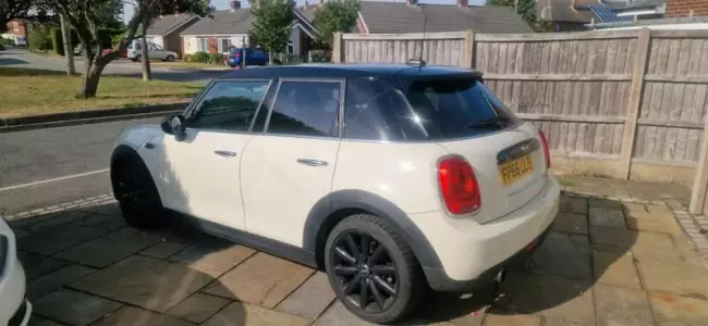 MINI Hatch 1.5 Cooper D Euro 6 (s/s) 5dr