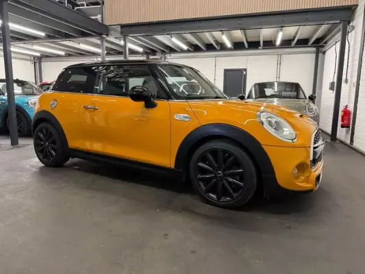 MINI Hatch 2.0 Cooper SD Auto Euro 6 (s/s) 3dr
