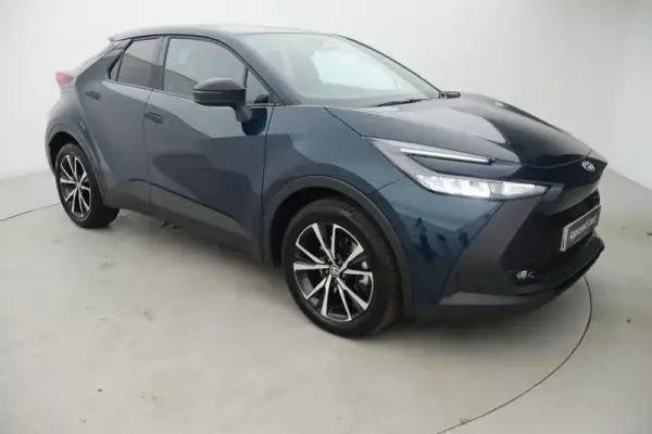 Toyota C-HR 2.0 VVT 13.6kWh Design CVT Euro 6 (s/s) 5dr