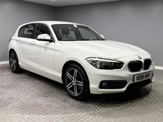 BMW 1 Series 2.0 120i Sport Auto Euro 6 (s/s) 5dr