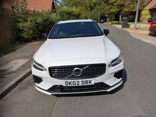 Volvo V60 2.0h T6 Recharge 11.6kWh R-Design Auto AWD Euro 6 (s/s) 5dr