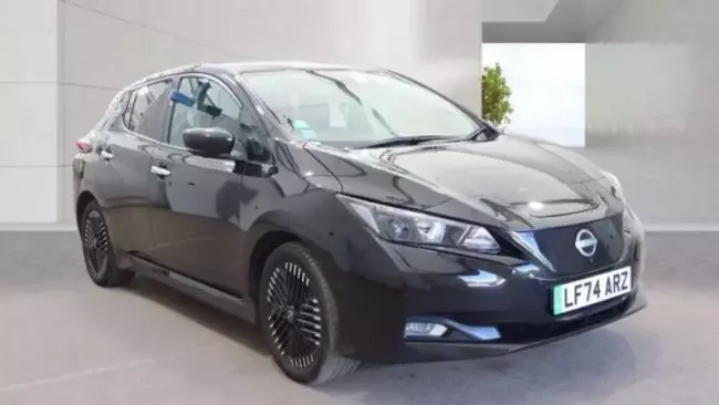 Nissan Leaf 39kWh N-Connecta Auto 5dr