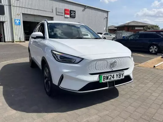 MG MG ZS 72.6kWh Trophy Connect Long Range Auto 5dr
