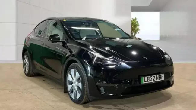 Tesla Model Y (Dual Motor) Long Range Auto 4WDE 5dr