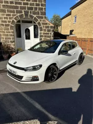Volkswagen Scirocco 2.0 TDI BlueMotion Tech GT Euro 6 (s/s) 3dr
