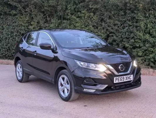 Nissan Qashqai 1.3 DIG-T Acenta Premium Euro 6 (s/s) 5dr