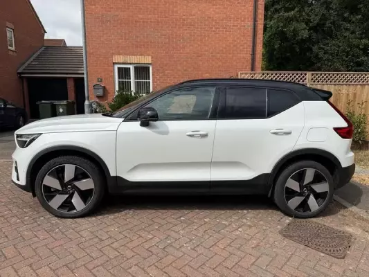Volvo XC40 Recharge Twin 78kWh Ultimate Auto AWD 5dr