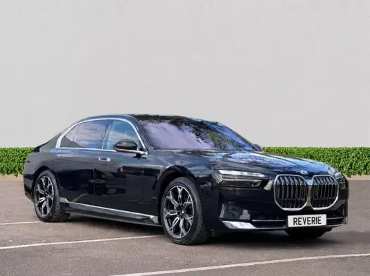 BMW i7 60 105.7kWh Excellence Pro Auto xDrive 4dr