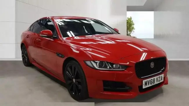 Jaguar XE 2.0d R-Sport Auto Euro 6 (s/s) 4dr