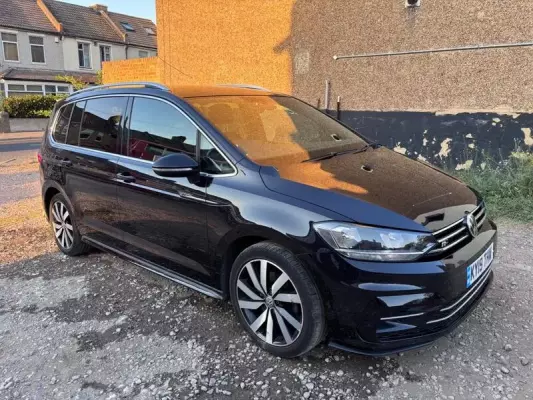Volkswagen Touran 2.0 TDI R-Line DSG Euro 6 (s/s) 5dr