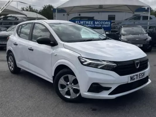 Dacia Sandero 1.0 TCe Essential Euro 6 (s/s) 5dr