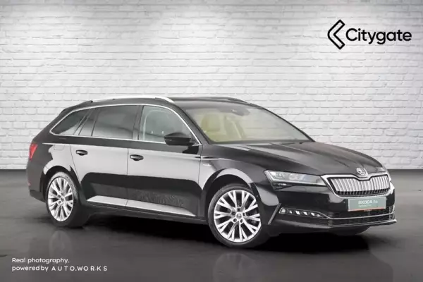 Skoda Superb 1.4 TSI iV 13kWh Laurin & Klement DSG Euro 6 (s/s) 5dr