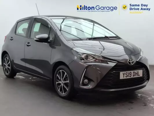 Toyota Yaris 1.5 VVT-i Icon Tech Euro 6 5dr