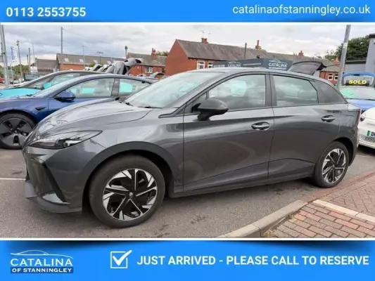 MG MG4 51kWh SE Auto 5dr