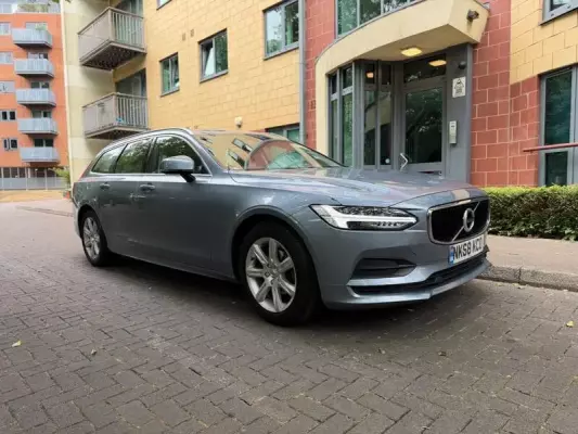 Volvo V90 2.0 D4 Momentum Auto Euro 6 (s/s) 5dr