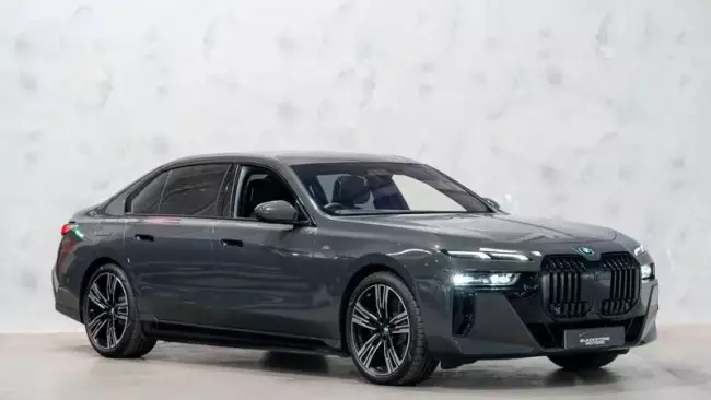 BMW 7 Series 3.0 750e 22.1kWh M Sport Auto xDrive Euro 6 (s/s) 4dr