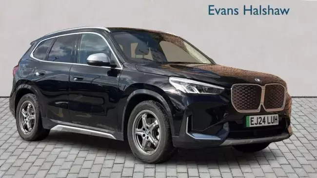 BMW iX1 30 66.5kWh xLine Auto xDrive 5dr (11kW Charger)