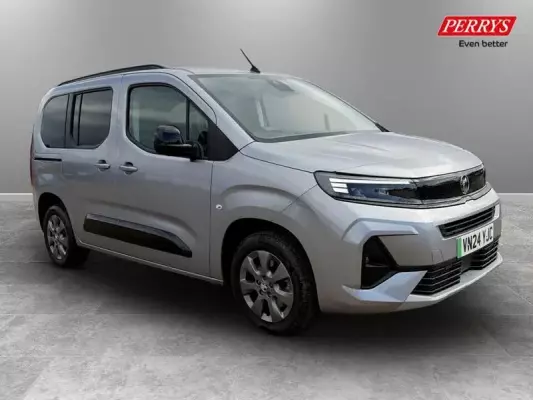Vauxhall Combo Life Electric 52kWh Ultimate Auto 5dr (11kW Charger)