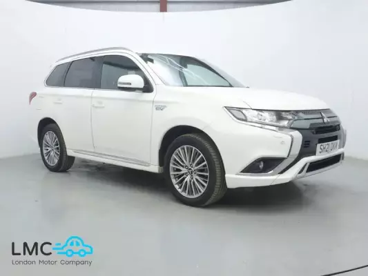 Mitsubishi Outlander 2.4h TwinMotor 13.8kWh Dynamic Safety CVT 4WD Euro 6 (s/s) 5dr