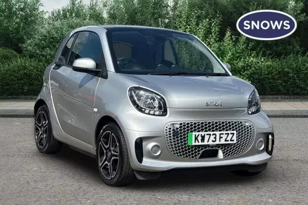 Smart fortwo 17.6kWh Pulse Premium Auto 2dr (22kW Charger)