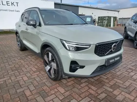 Volvo XC40 1.5h T5 Recharge 10.7kWh Ultimate Dark Auto Euro 6 (s/s) 5dr