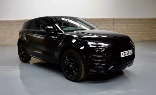 Land Rover Range Rover Evoque 1.5 P270e 12.17kWh Edition Auto 4WD Euro 6 (s/s) 5dr