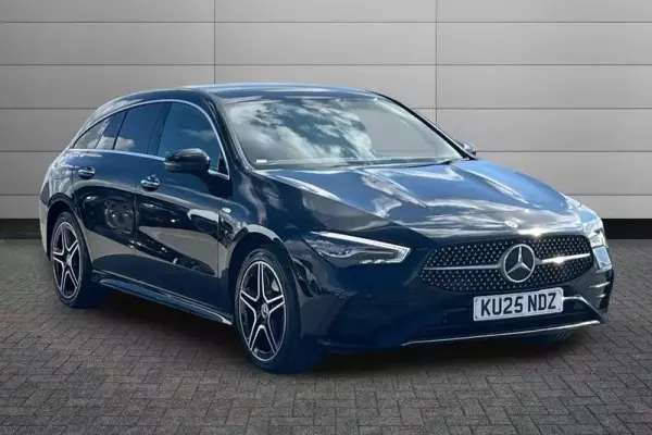 Mercedes-Benz CLA 1.3 CLA250e 15.6kWh AMG Line (Executive) Shooting Brake 8G-DCT Euro 6 (s/s) 5dr