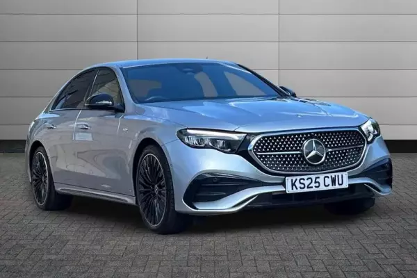 Mercedes-Benz E Class 2.0 E300e 25.4kWh Urban Edition G-Tronic Euro 6 (s/s) 4dr