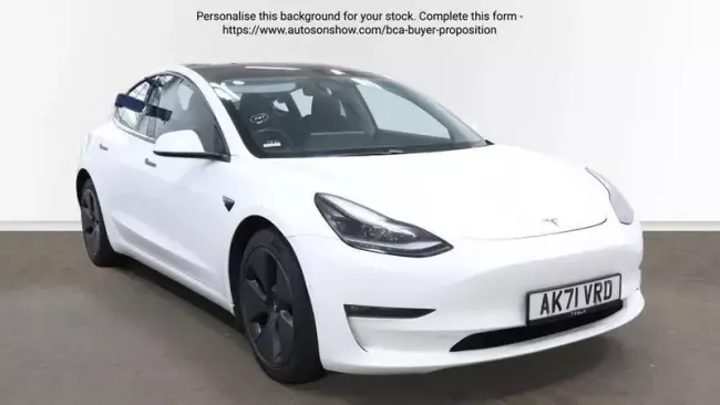 Tesla Model 3 (Dual Motor) Long Range Auto 4WDE 4dr